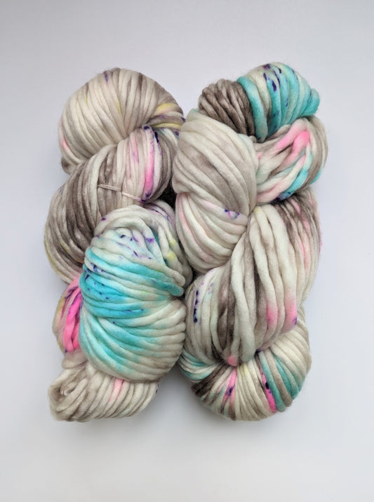 Ombré-Encore Thick Bulky #5 Weight Knit & Crochet Hygge Yarn for Chunky Blankets, Hats, Scarves and Shawls, 100% Acrylic, 3-Pack, 507yds/420g (Milky