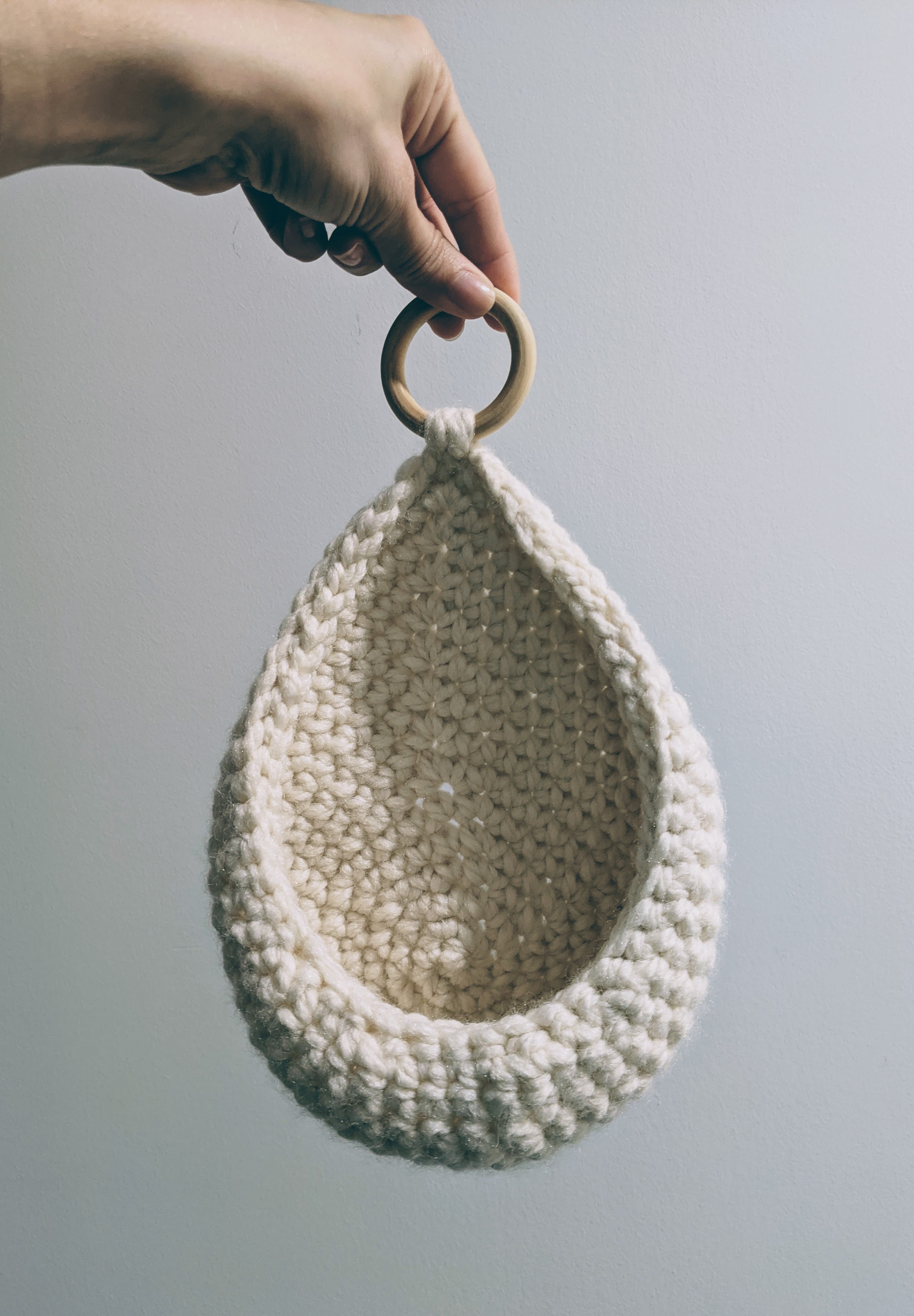 Crochet Hanging Basket with Wooden Ring